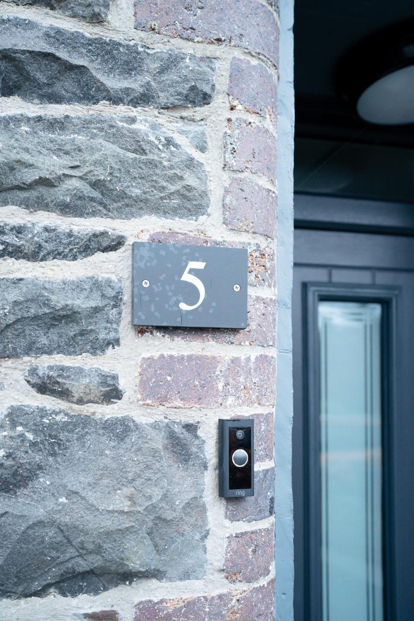 Snowdonia Quarryman Cottage ลานเบอริส ภายนอก รูปภาพ